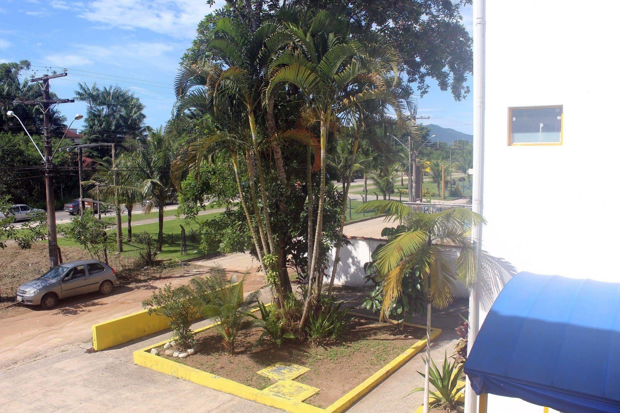 Hotel Nevada Ubatuba Buitenkant foto